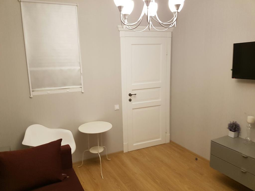 Comfort Apartment On Bogdanivska Street 7B Kyiv Exterior foto