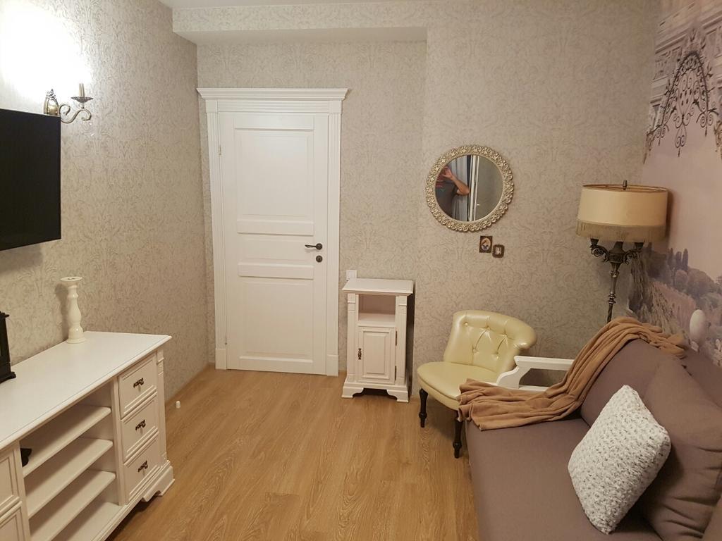Comfort Apartment On Bogdanivska Street 7B Kyiv Exterior foto