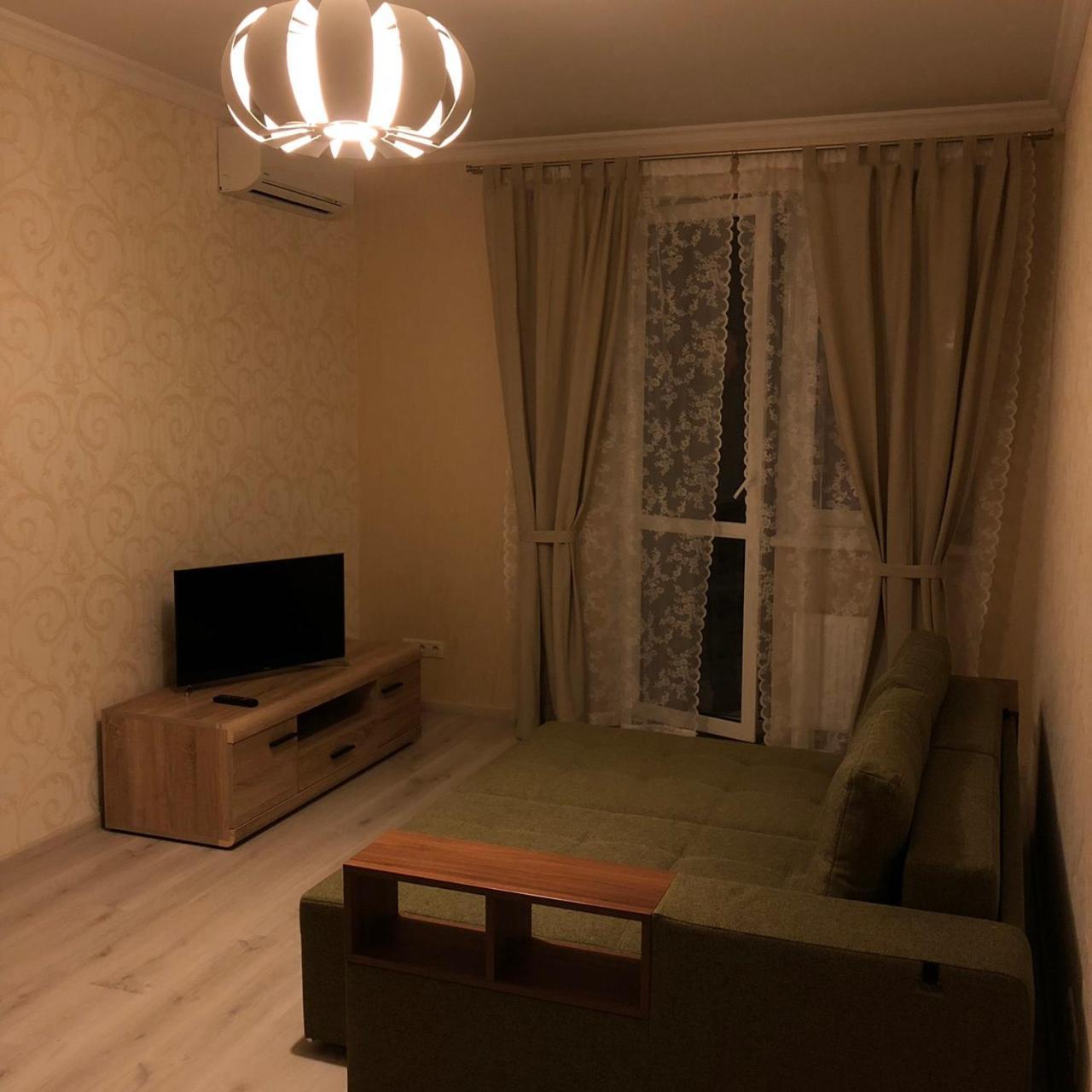 Comfort Apartment On Bogdanivska Street 7B Kyiv Exterior foto
